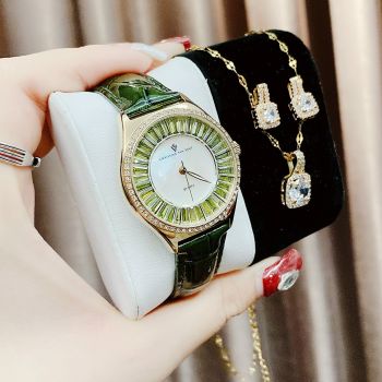 Đồng hồ Christian Van Sant Luna hàng hiếm